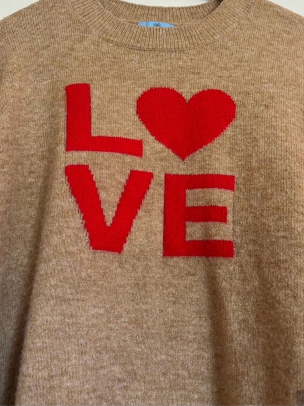 XS CeCe Beige Crewneck Sweater with Red LOVE Graphic